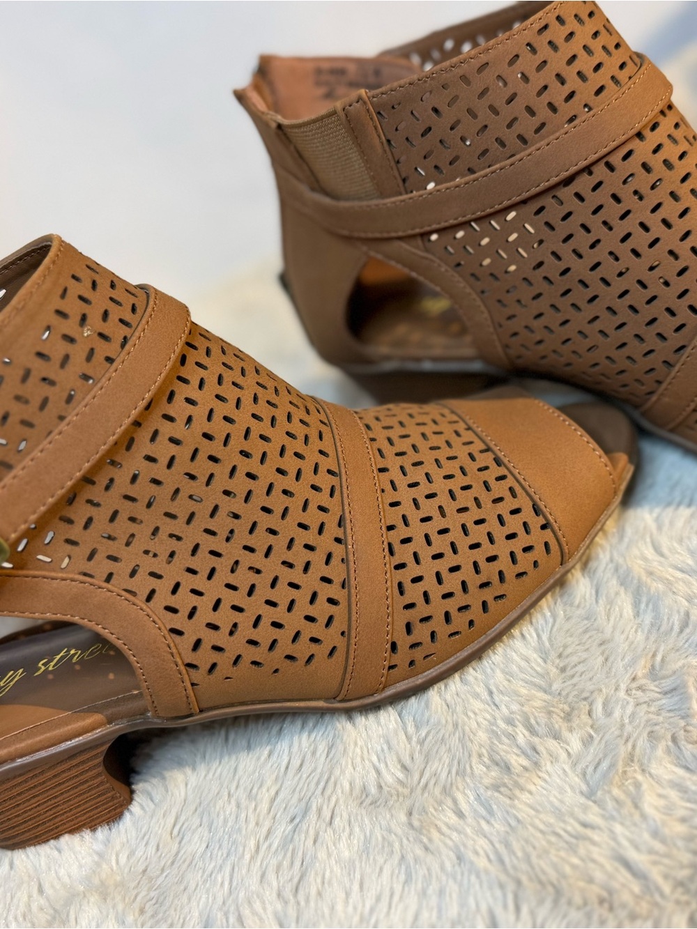 Easy street Perforated Peep-Toe Mules